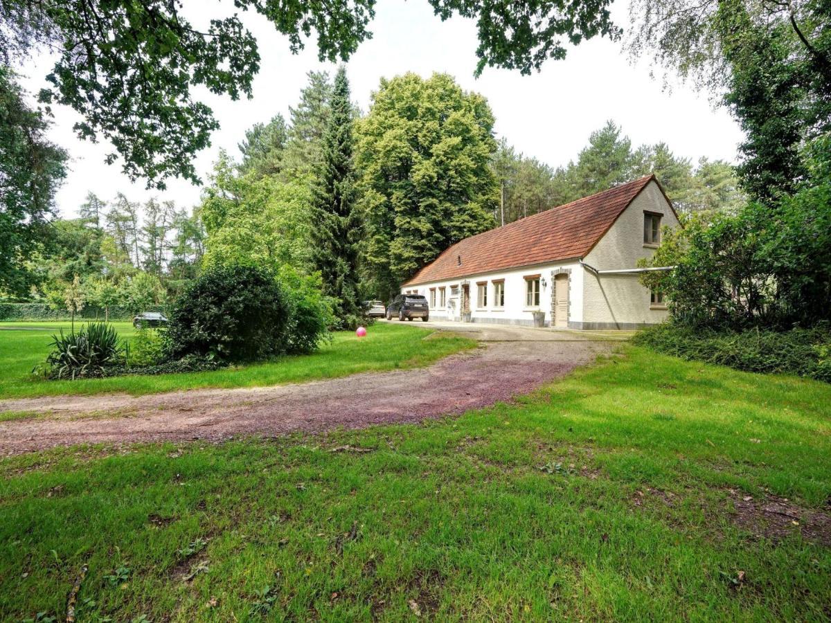 Renovated Farm With Heated Pool Villa Laakdal Exterior photo